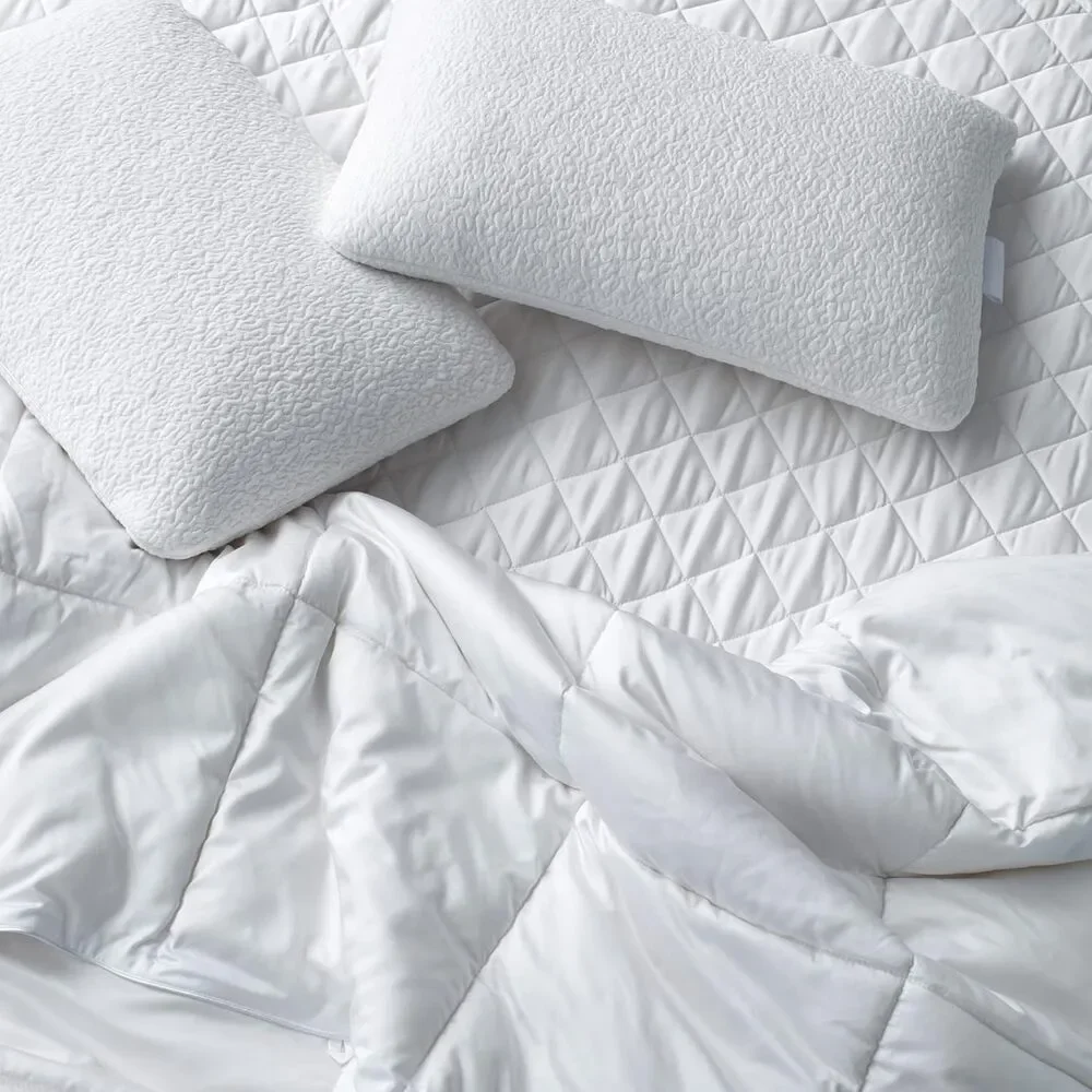 NWT SIJO Temperature Water Proof Summer Mattress Cover Protector Queen